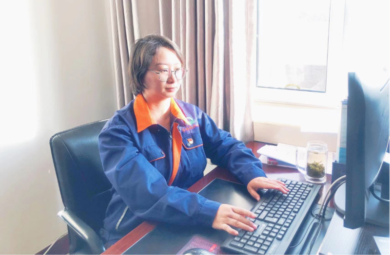 省物產(chǎn)集團(tuán)黨務(wù)工作者、先進(jìn)模范持續(xù)熱議黨的二十大精神（二）