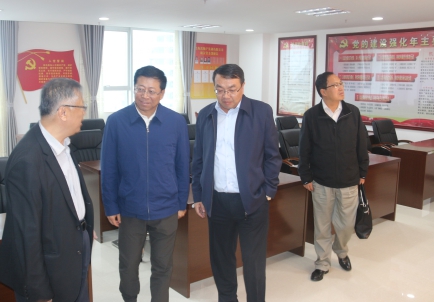青海省副省長、省國資委黨委書記、主任王黎明，蒞臨省物產(chǎn)集團調研指導工作