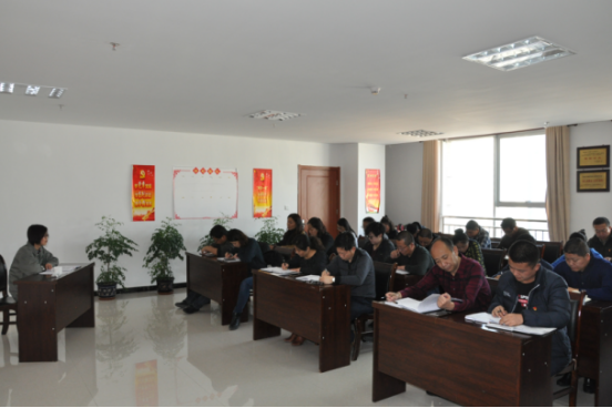 集團(tuán)黨委委員、副總經(jīng)理劉玲同志宣講黨的十九大精神