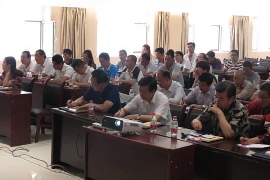 加強業(yè)務(wù)培訓(xùn)，提升工作能力